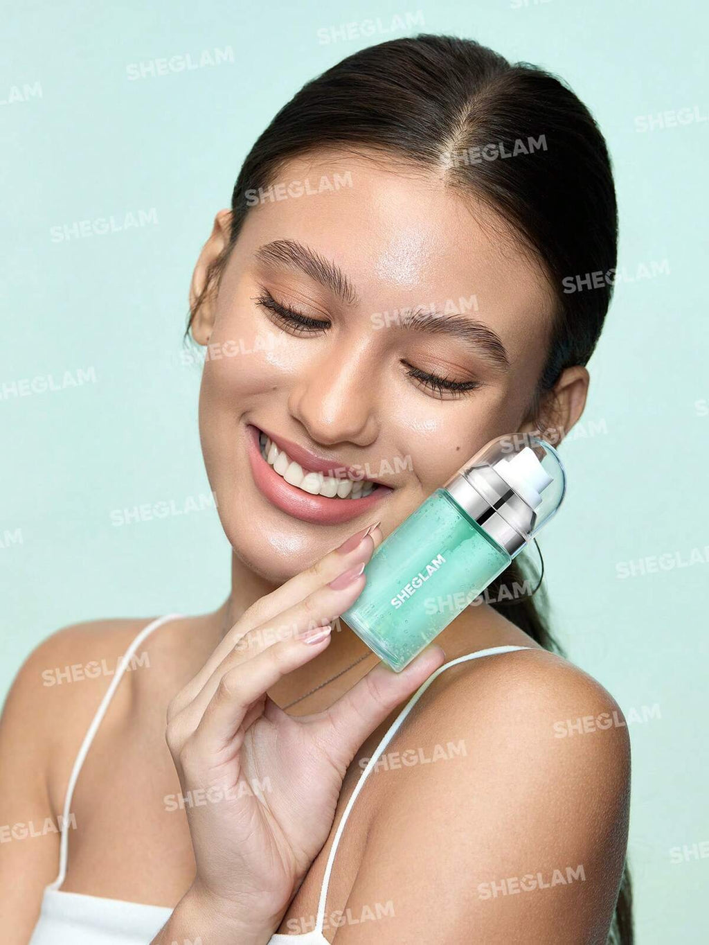 SHEGLAM Good grip hydrating prime & set setting spray